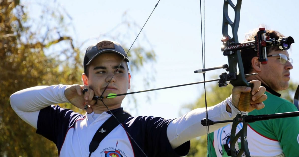 Agustín Luengo, talento pampeano del tiro con arco, busca fondos para competir en el Panamericano Indoor de México